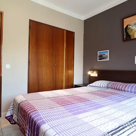Amplio 8 Pax Con Parking, Cerca De La Playa En S'agaro - Es-298-27 דירה *