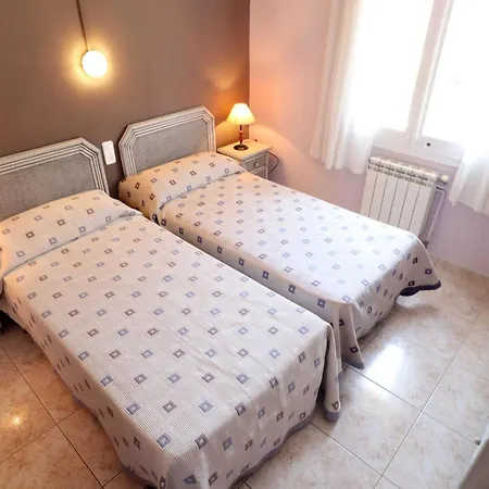 Апартаменты Amplio 8 Pax Con Parking, Cerca De La Playa En S'agaro - Es-298-27 Платья-де-Аро