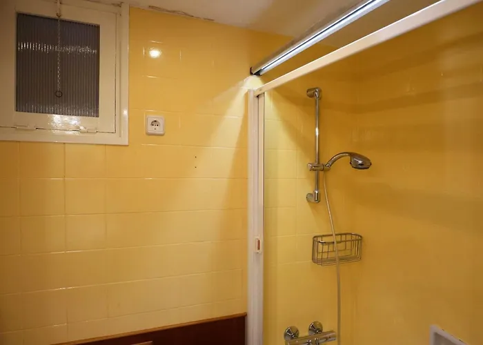 Amplio 8 Pax Con Parking, Cerca De La Playa En S'agaro - Es-298-27